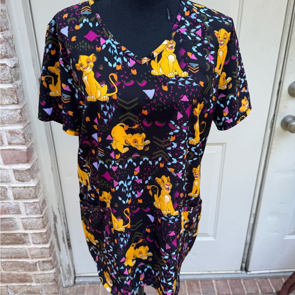 Disney, Lion King Print, Short Sleeve, V-neck, Scrub Top, Size Medium